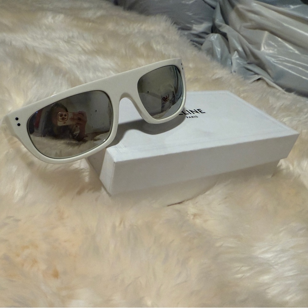 NWOT CELINE CL40101I 21C White/Gray Mirrored 56-20-140 Sunglasses Authentic